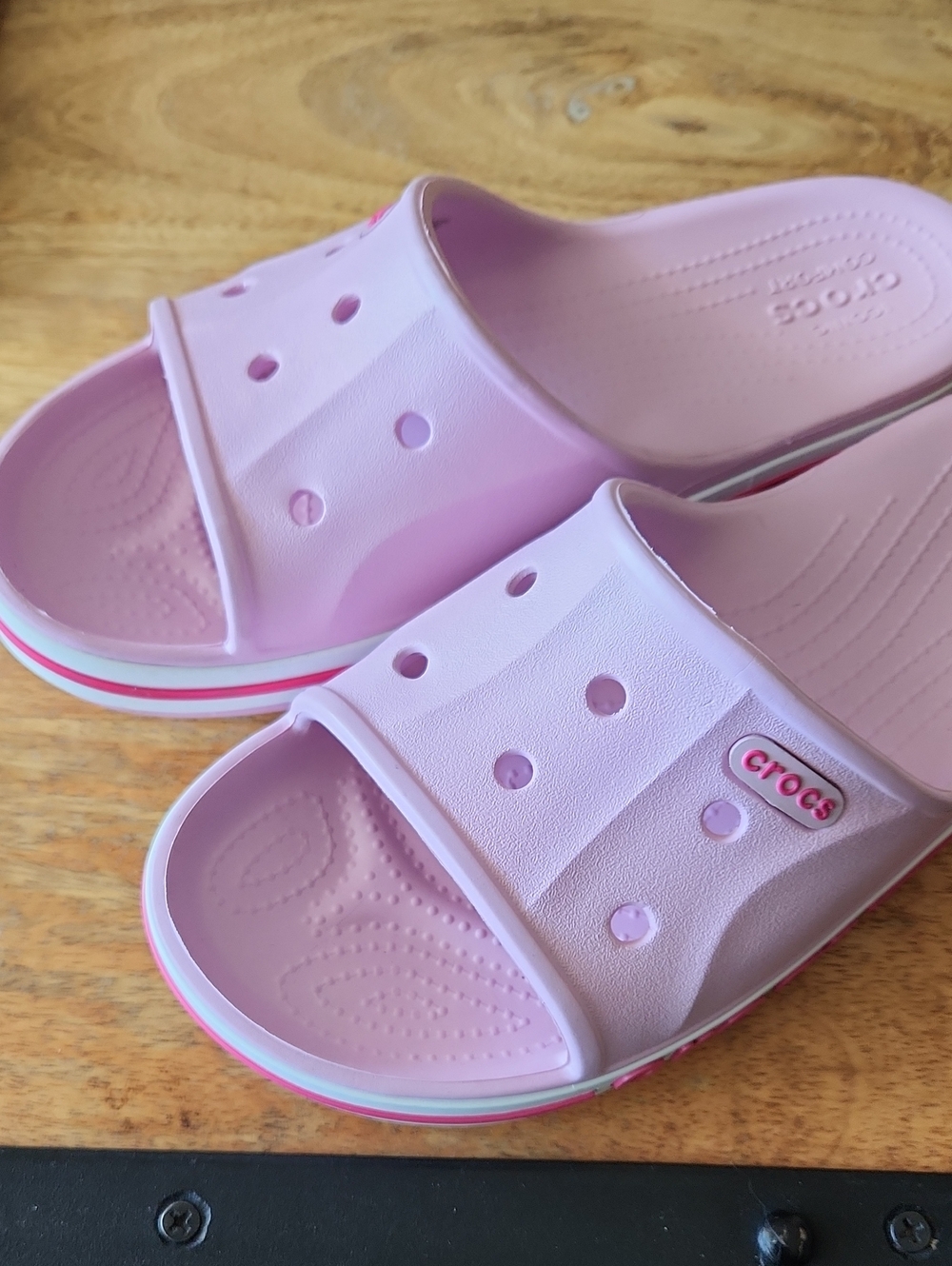 CROCS Pink Slide Sandals